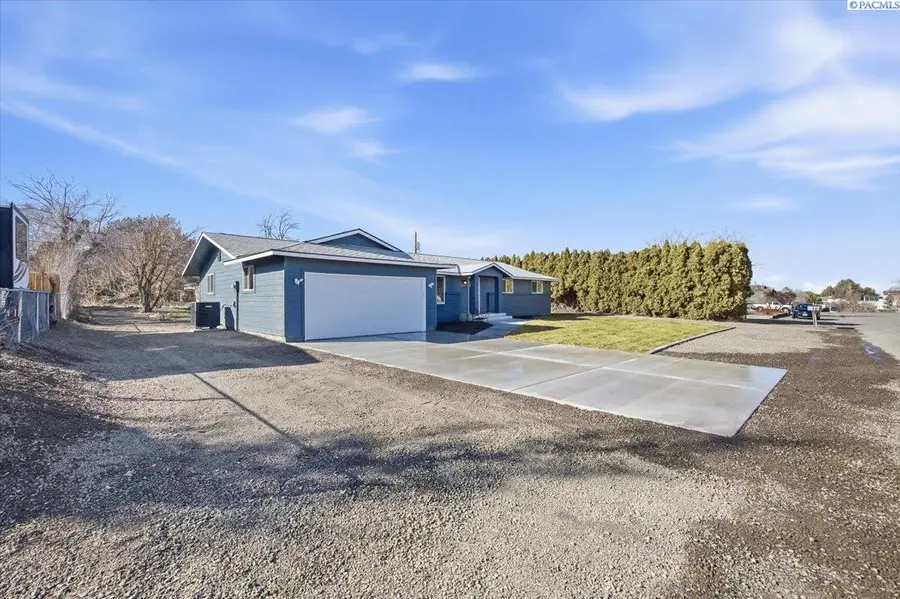 4314 S Date Street, Kennewick, WA 99337 - #3