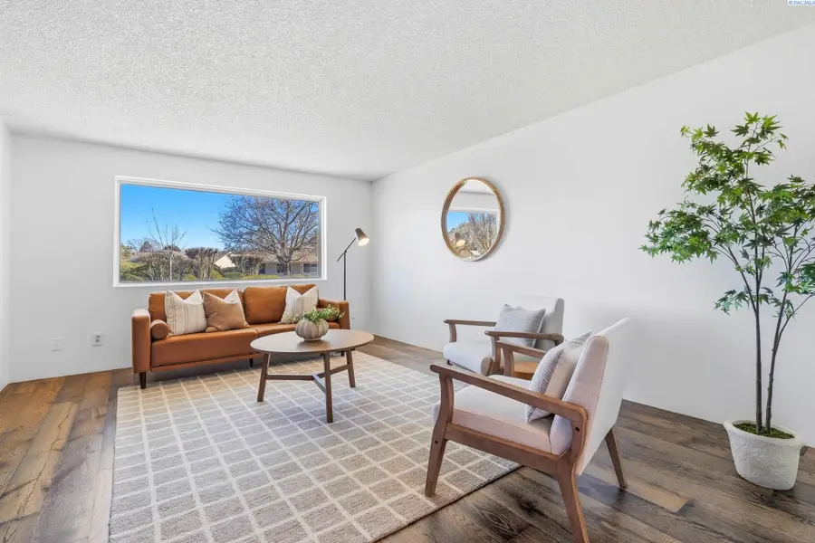 4203 W Kennewick Ave #25, Kennewick, WA 99336 - #3