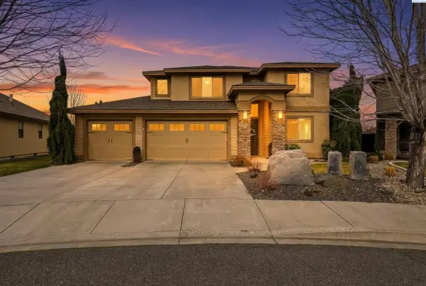 5210 W 19th Ave, Kennewick, WA 99338