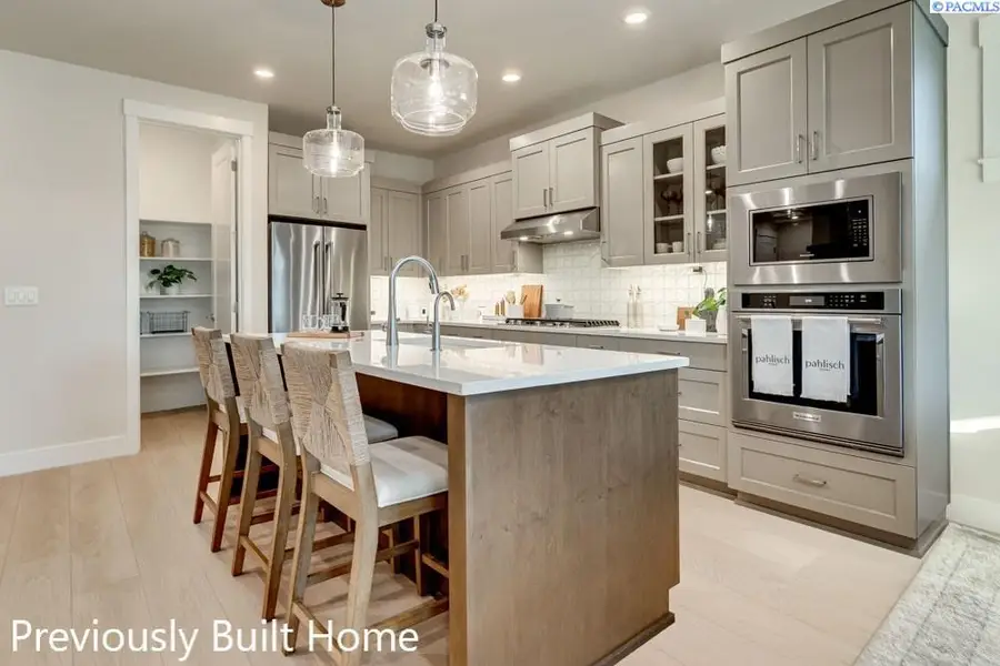 5708 Flathead Ave., Pasco, WA 99301 - #3