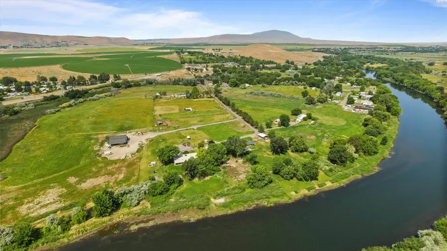 64209 E Grover Pr Ne, West Richland, WA 99353 - #3