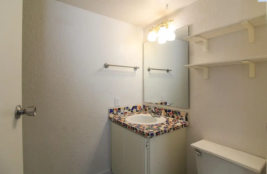 3291 W 9th Avenue Unit B #B, Kennewick, WA 99336 - #2