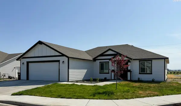 1609 Diamond Avenue, Grandview, WA 98930