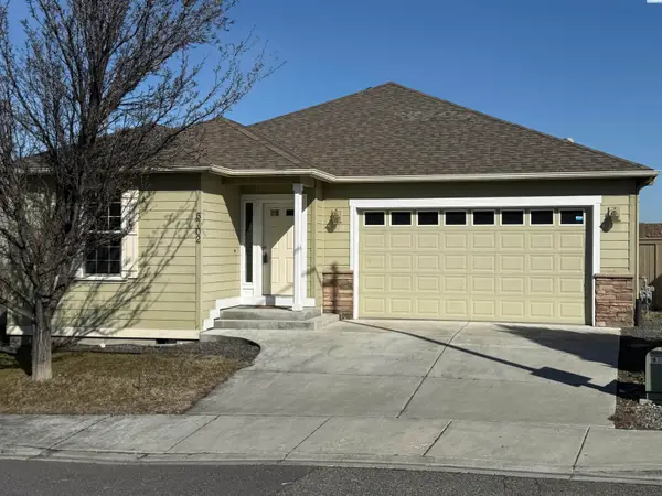 5702 W 23rd Ave, Kennewick, WA 99338