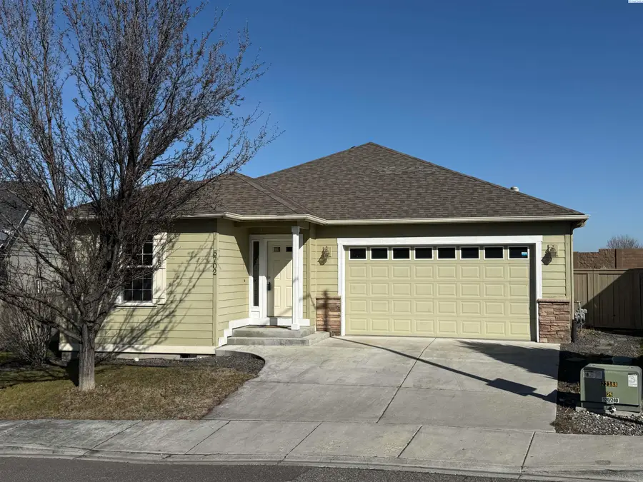 5702 W 23rd Ave, Kennewick, WA 99338 - #3