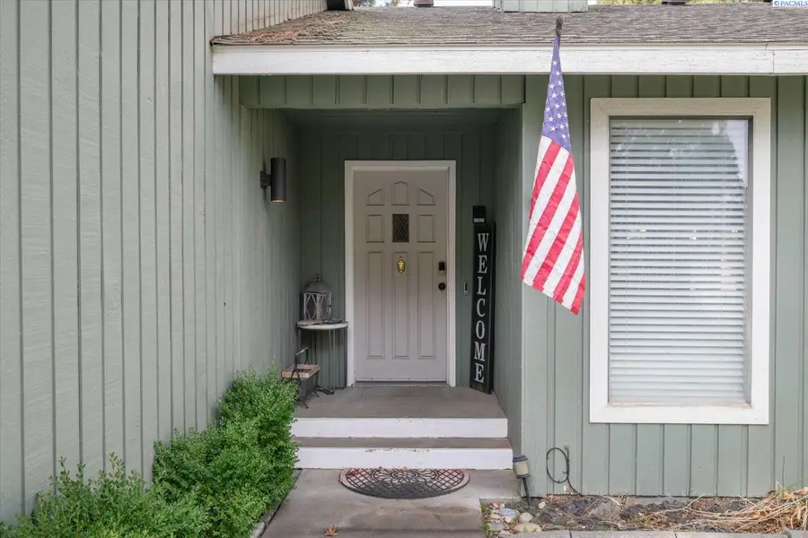 2127 Sheridan Pl, Richland, WA 99352 - #2