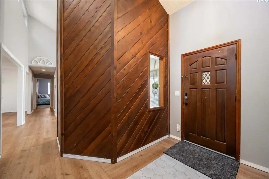 2127 Sheridan Pl, Richland, WA 99352 - #3