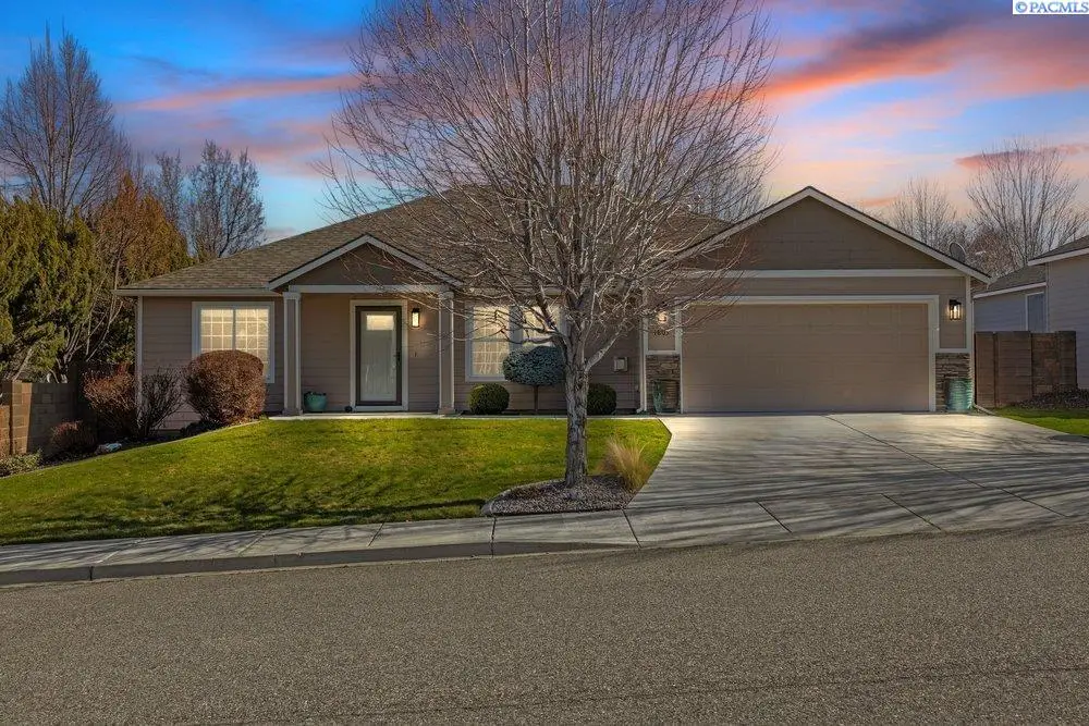 1803 S Irving Pl., Kennewick, WA 99338 - #1