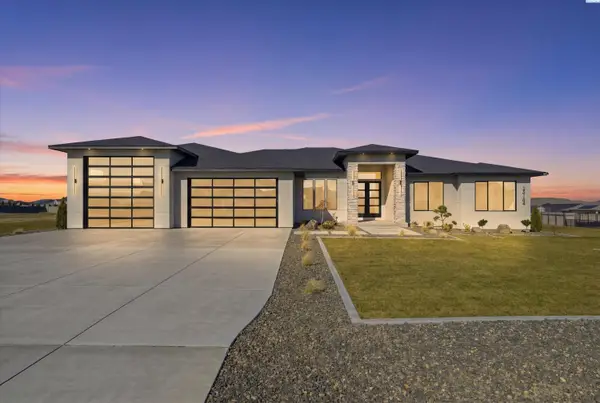 15164 Furlong Ln, Kennewick, WA 99338