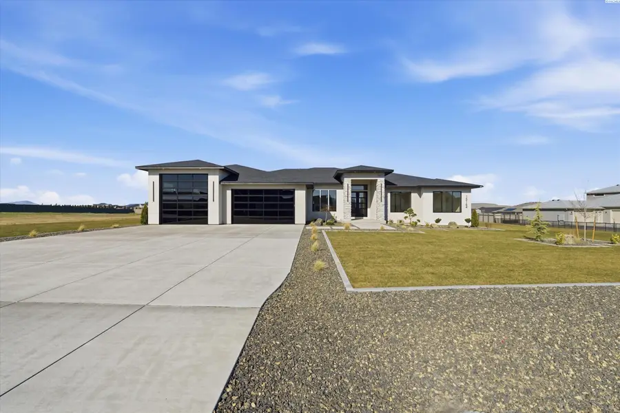 15164 Furlong Ln, Kennewick, WA 99338 - #2