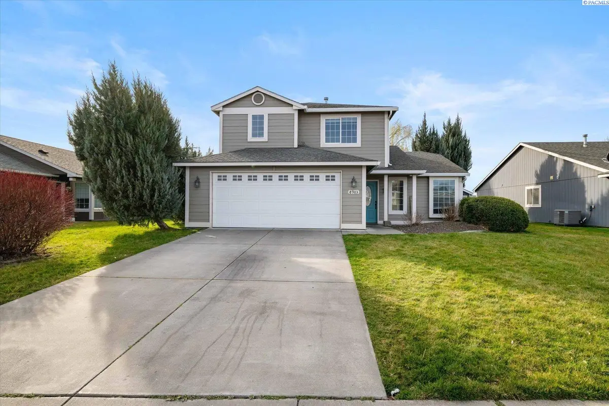 8903 W Bonnie Ave, Kennewick, WA 99336 - #1