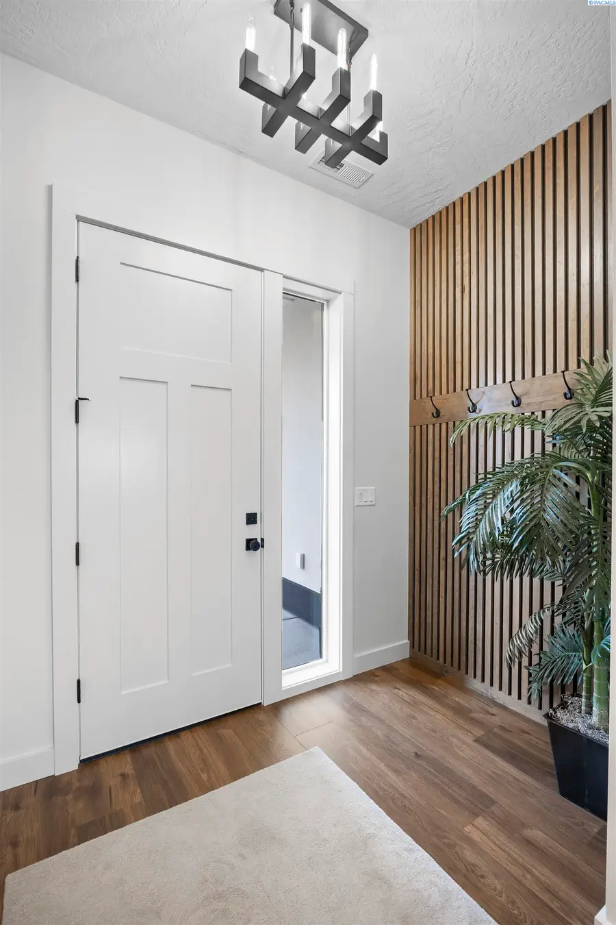 6027 W 28th Place, Kennewick, WA 99338 - #3