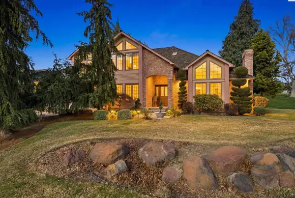 230 Greenbriar West, Richland, WA 99352