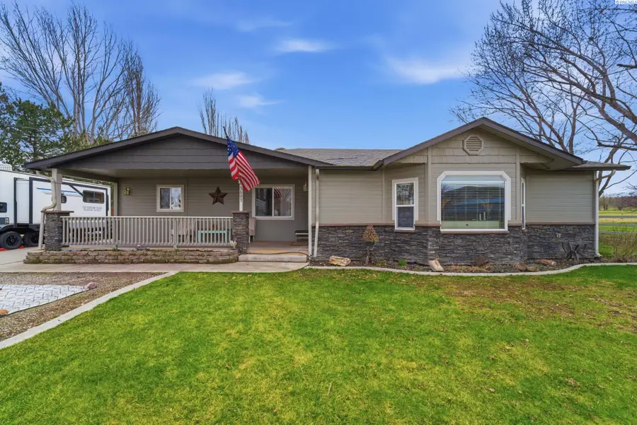 5603 E Hamilton Rd, Benton City, WA 99320 - #2