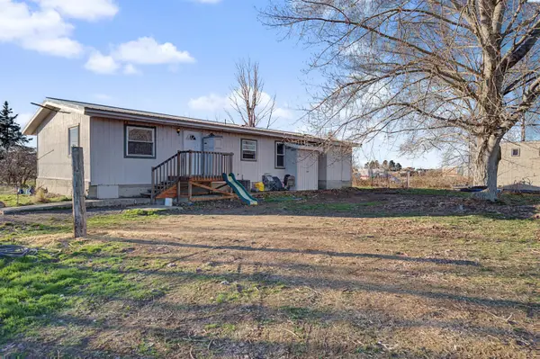 10124 Road 16 Ne, Moses Lake, WA 98837-9356