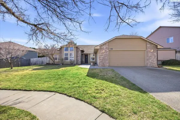 135 Mountain View Lane, Richland, WA 99352