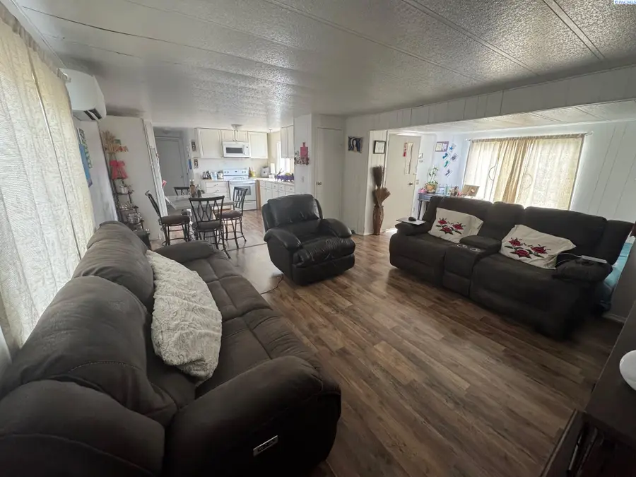 119 Freedom Ln, Selah, WA 98942 - #3