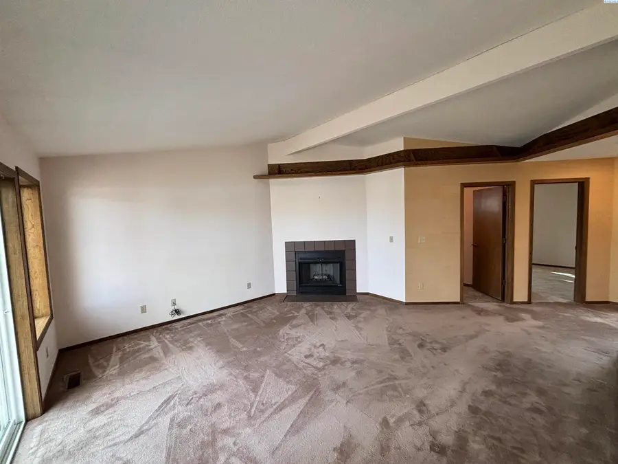 1340 SW Wadleigh, Pullman, WA 99163 - #2