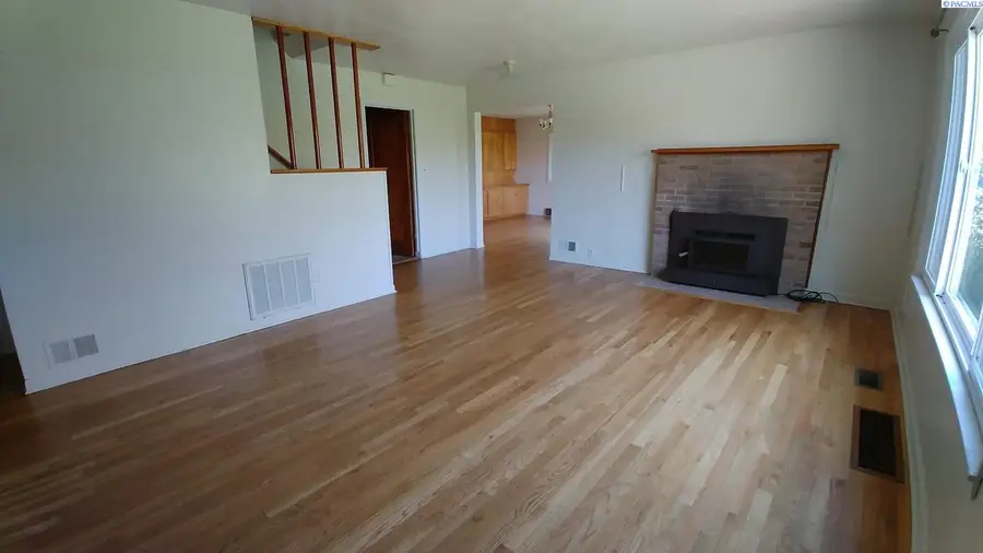 1225 NE Orchard Dr, Pullman, WA 99163 - #2