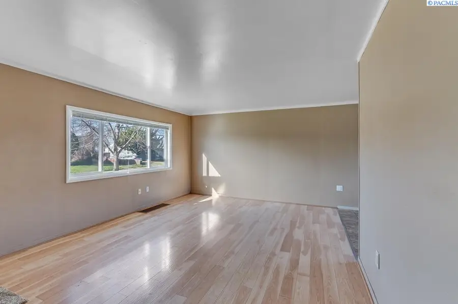 502/504 Douglass Ave., Richland, WA 99352 - #3