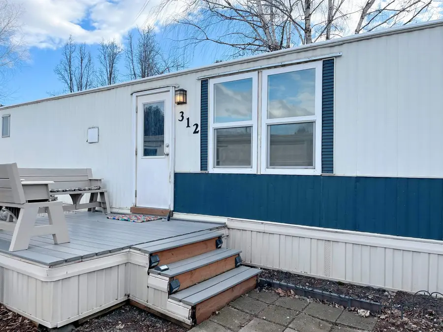 312 NW Parkwest Dr, Pullman, WA 99163 - #2