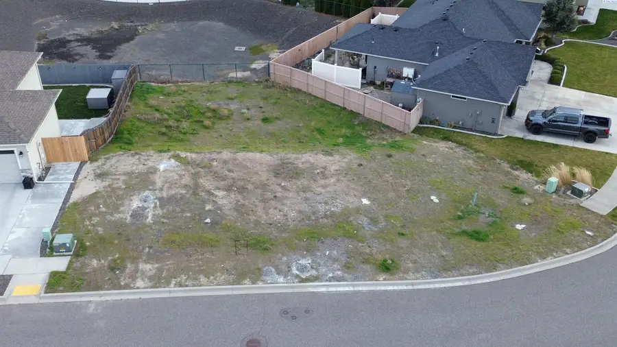 4201 S Zillah St, Kennewick, WA 99337 - #2