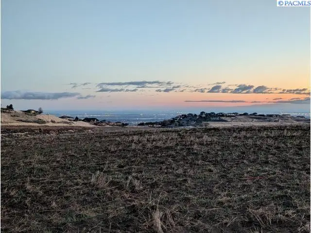 100900 E Bastian Pr Se, Kennewick, WA 99338 - #2