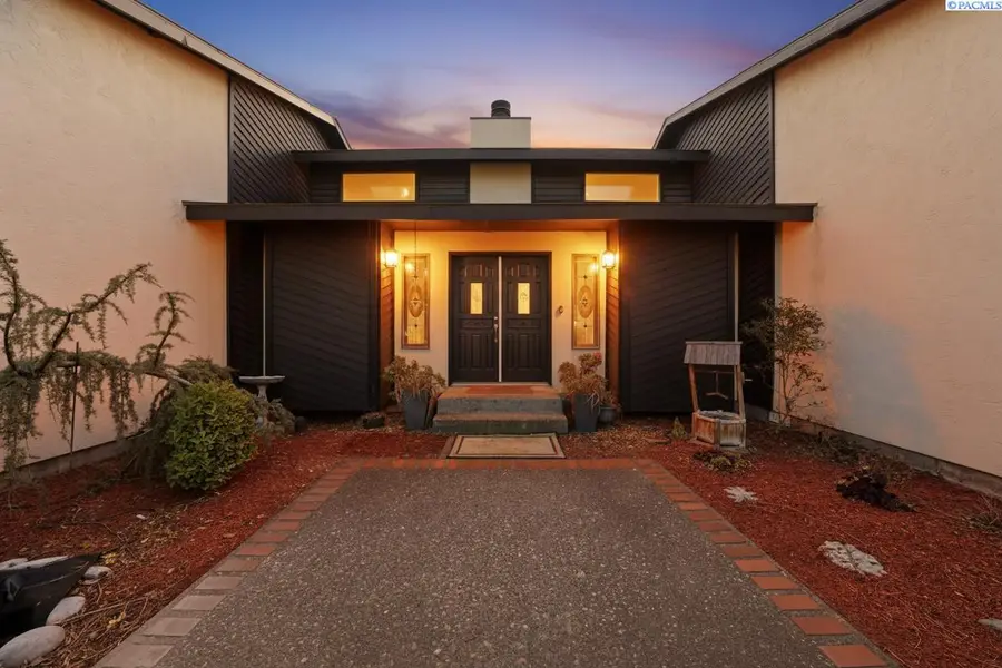 4135 Laurel Dr, West Richland, WA 99353 - #3