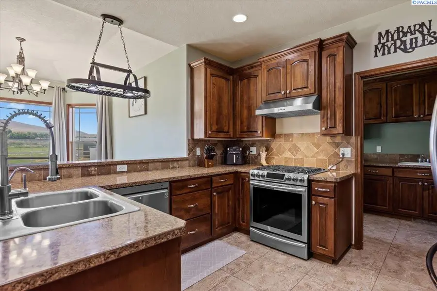 19408 Quail Run Pr. Sw, Prosser, WA 99350 - #3