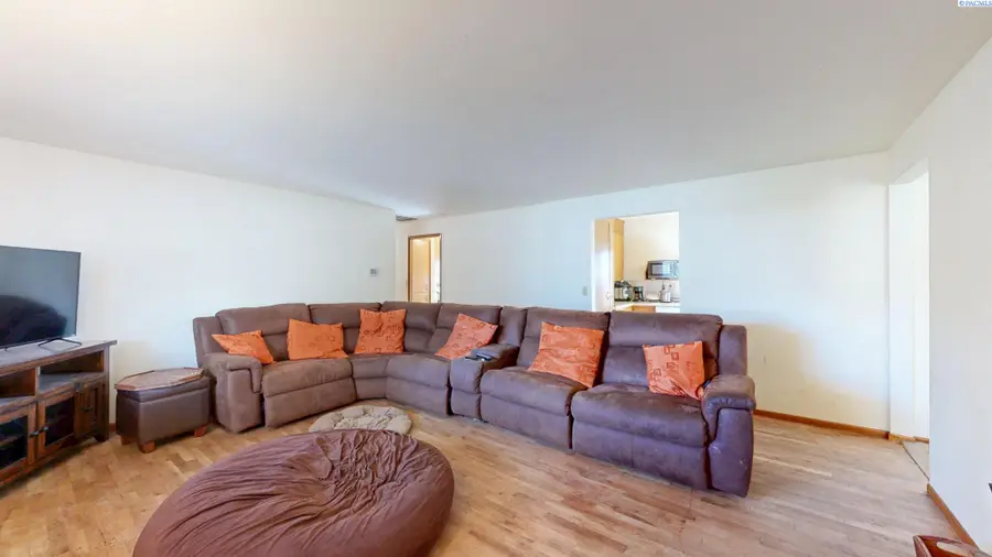 1310 NW Haven Circle, Pullman, WA 99163-8648 - #3