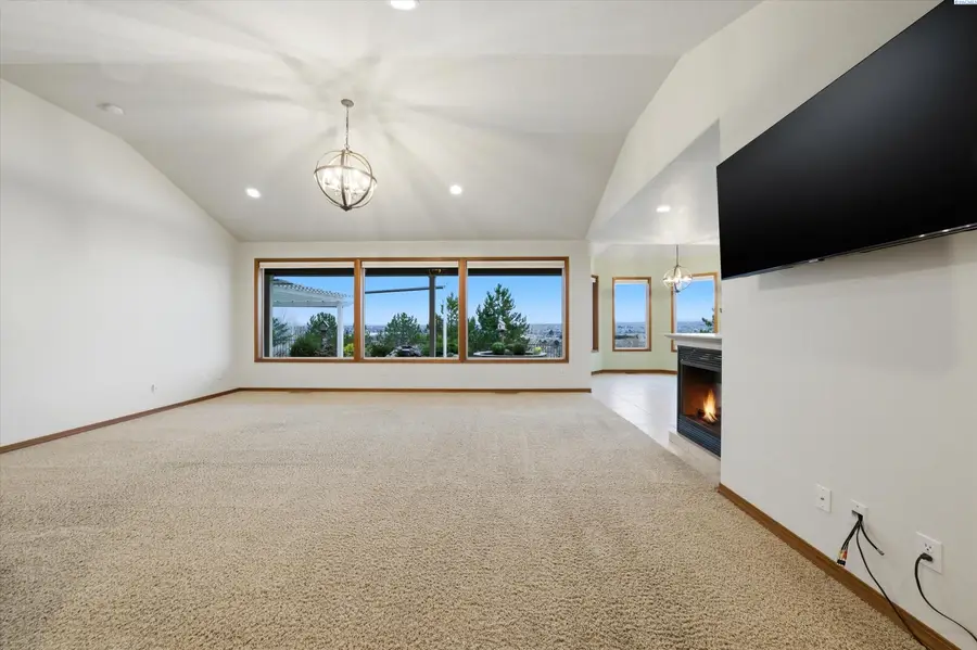 1214 Mustang Ct, Prosser, WA 99350 - #3