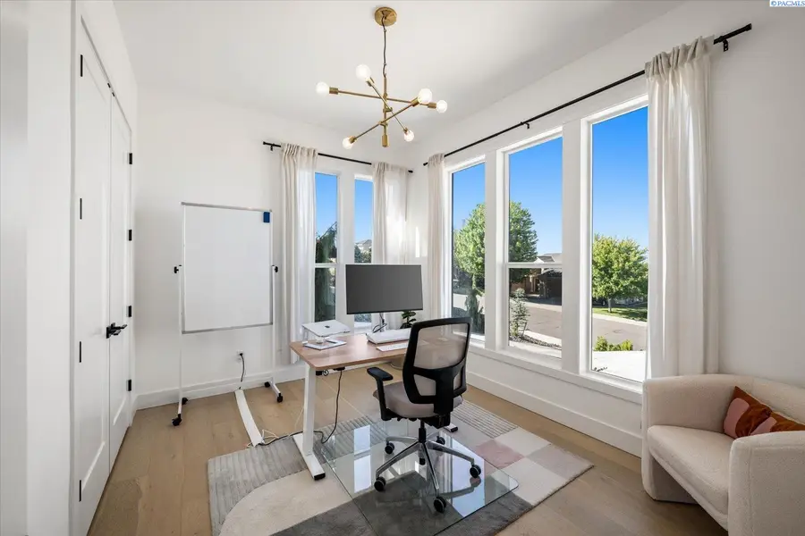 325 Rockwood Drive, Richland, WA 99352 - #3