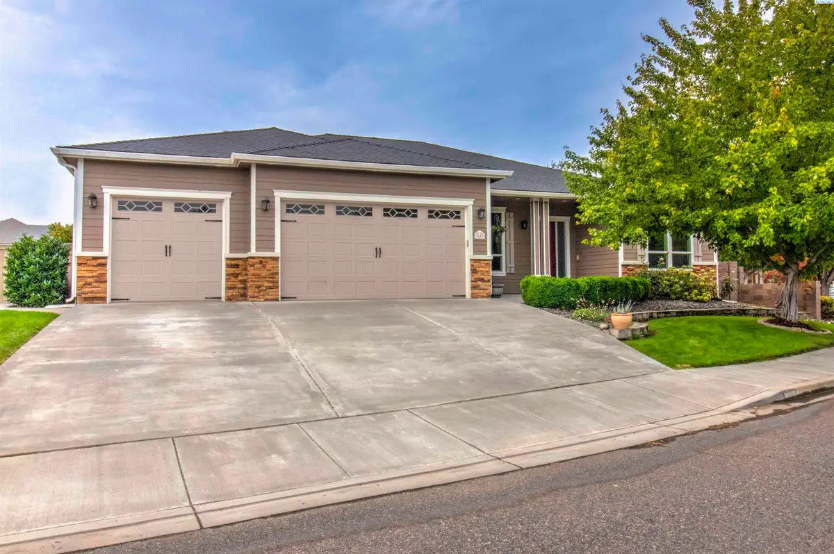 5603 W 15th Ave, Kennewick, WA 99338 - #1