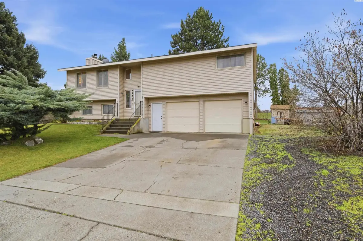 4701 W 14th Ave, Kennewick, WA 99338 - #1