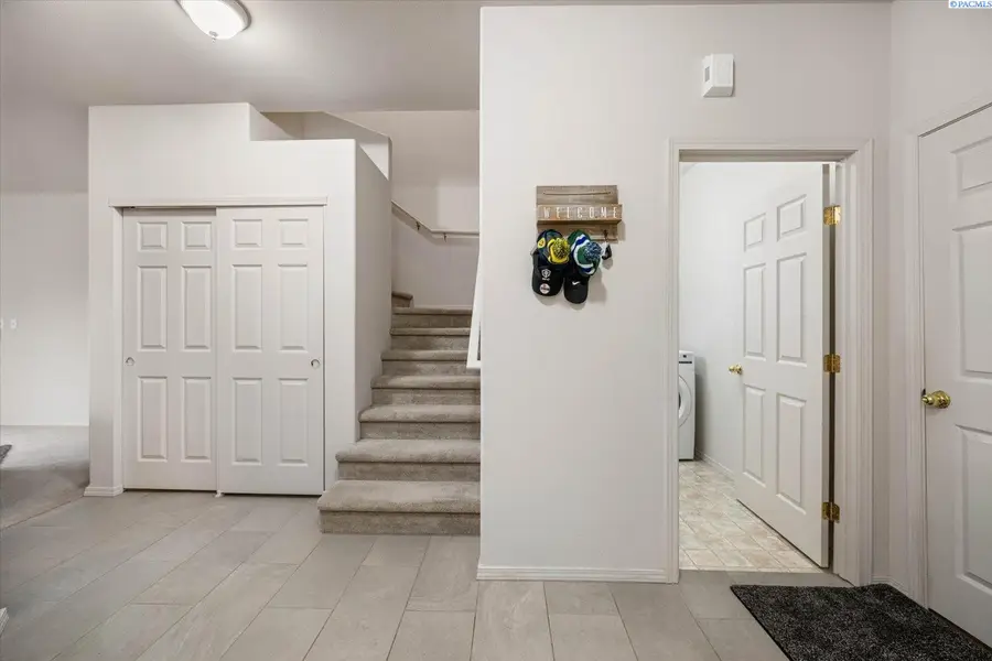 6018 Mia Lane, Pasco, WA 99301 - #2