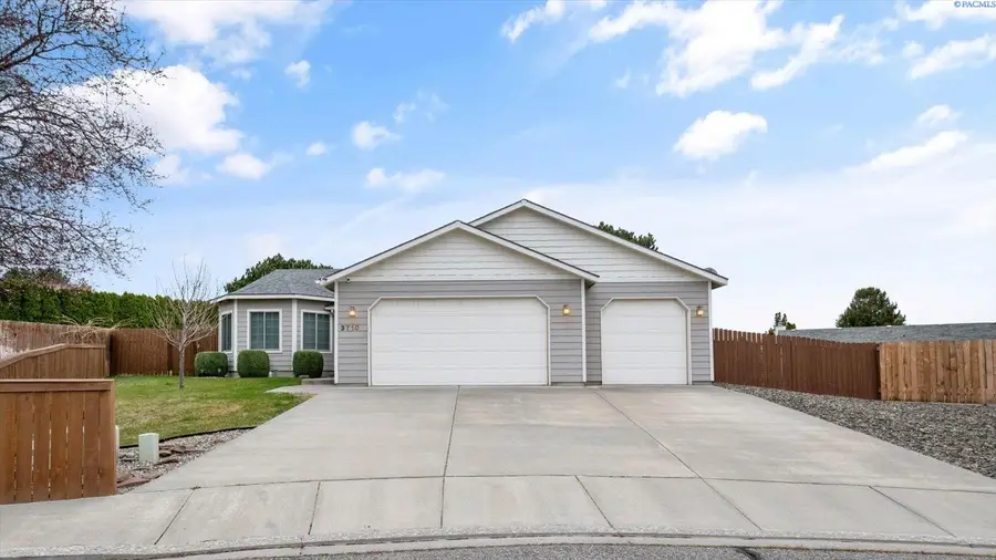 3710 S Sharron, Kennewick, WA 99337 - #2