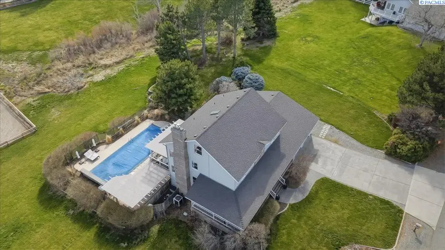 1128 Country Ridge Dr, Richland, WA 99352 - #3