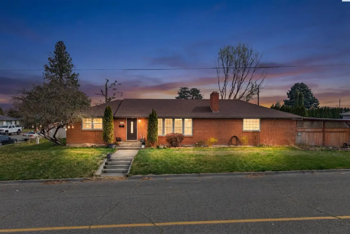 217 Velma, Grandview, WA 98930 - #1