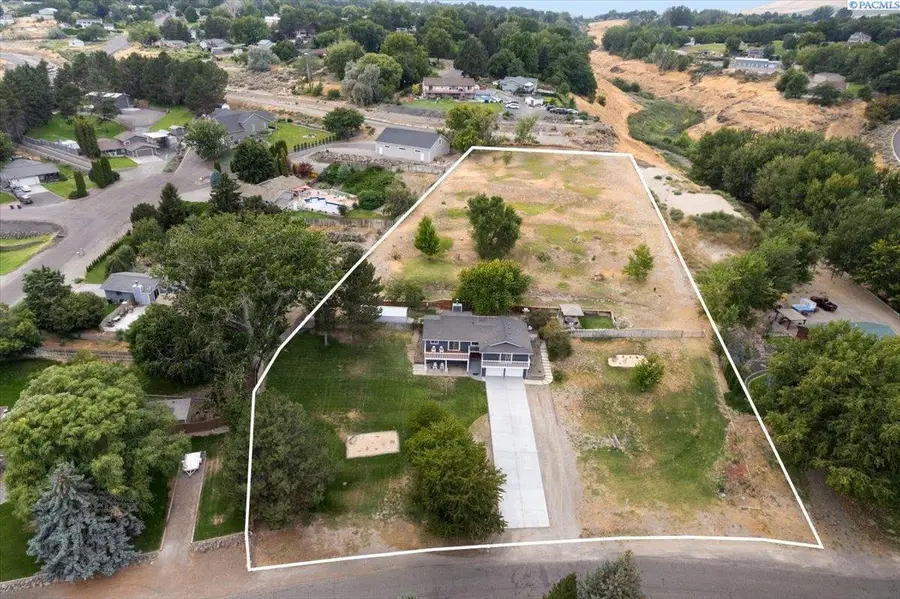 3026 Escolar Rd, Kennewick, WA 99338 - #2