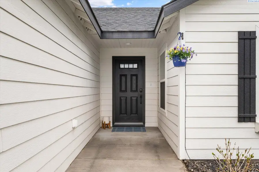 5321 Pinehurst Street, West Richland, WA 99353 - #2