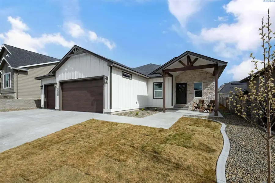 2378 Waterhill Avenue, Richland, WA 99352 - #3