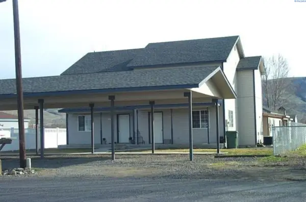 350 Nunn Rd, Prosser, WA 98350