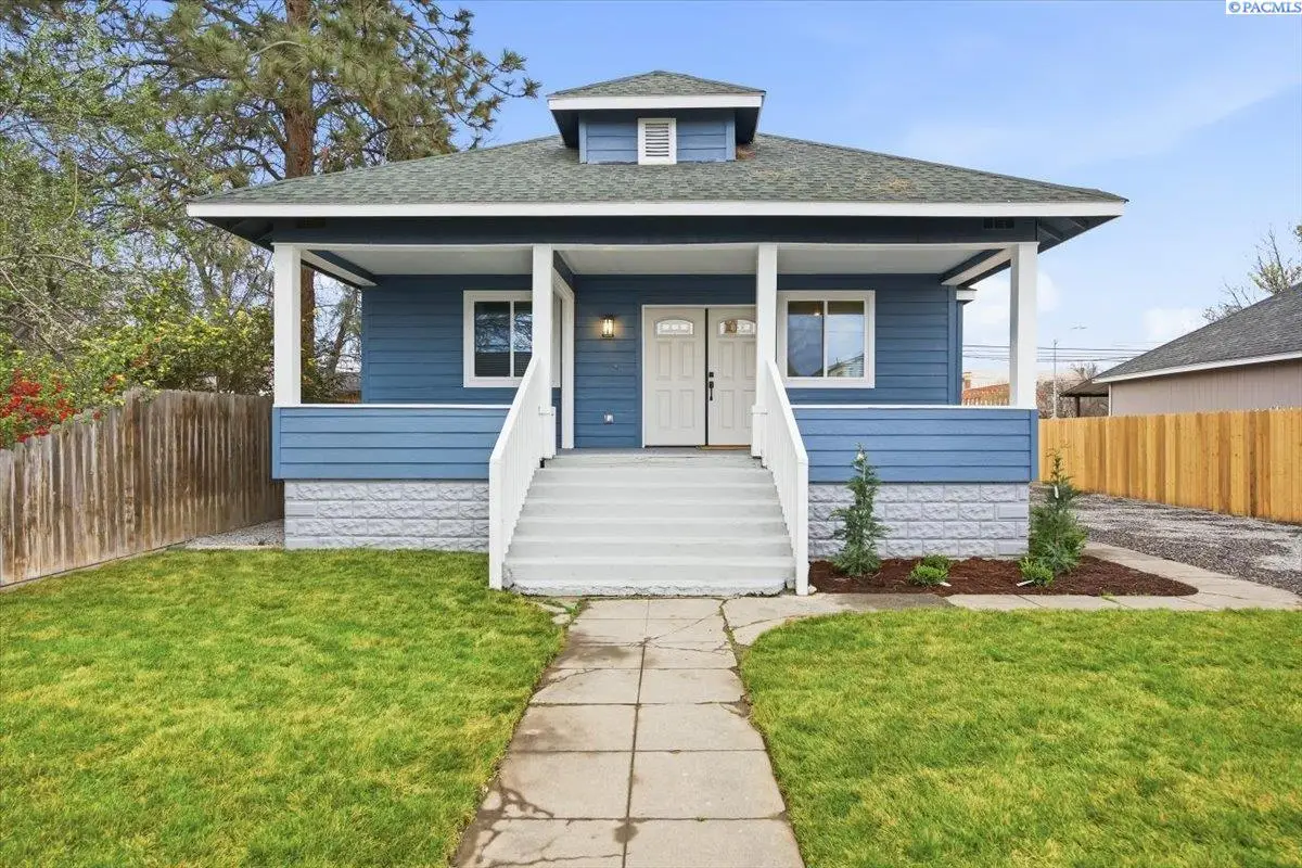 407 W Shoshone St, Pasco, WA 99301 - #1