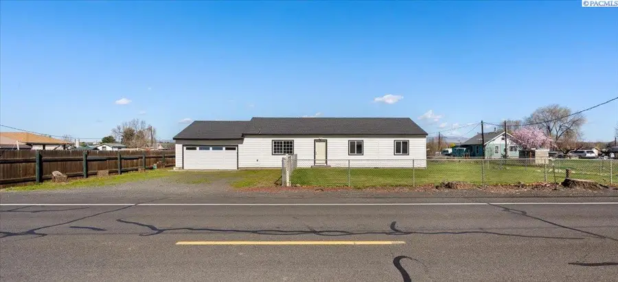 104804 W Oie, Prosser, WA 99350 - #2