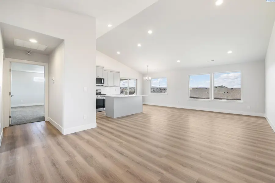 2946 S Osborne St, Kennewick, WA 99338 - #2