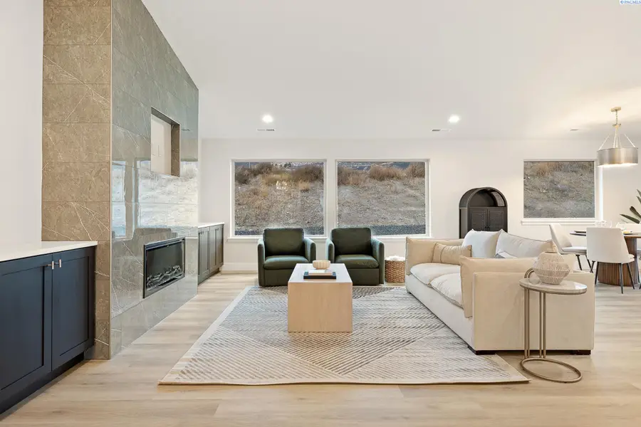 6626 W 30th Pl, Kennewick, WA 99338 - #2