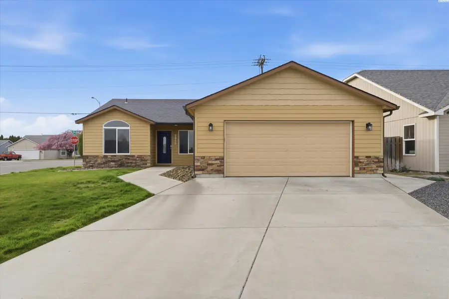 7303 W 3rd Place, Kennewick, WA 99336 - #3