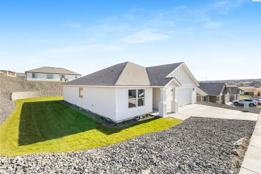 2945 S Penn St, Kennewick, WA 99338 - #2