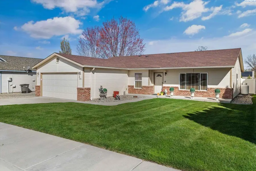 2302 W 20th Ave., Kennewick, WA 99337 - #2
