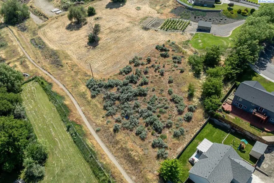 Lot 3 Block 7 Legion Heights #2, Benton City, WA 99320 - #2